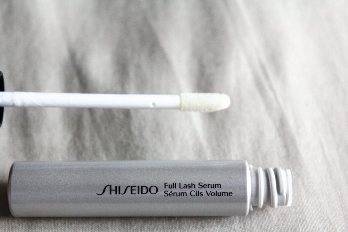Full Lash Serum. Clear formulation that promises to make your lashes longer, denser, fuller & more beautiful.