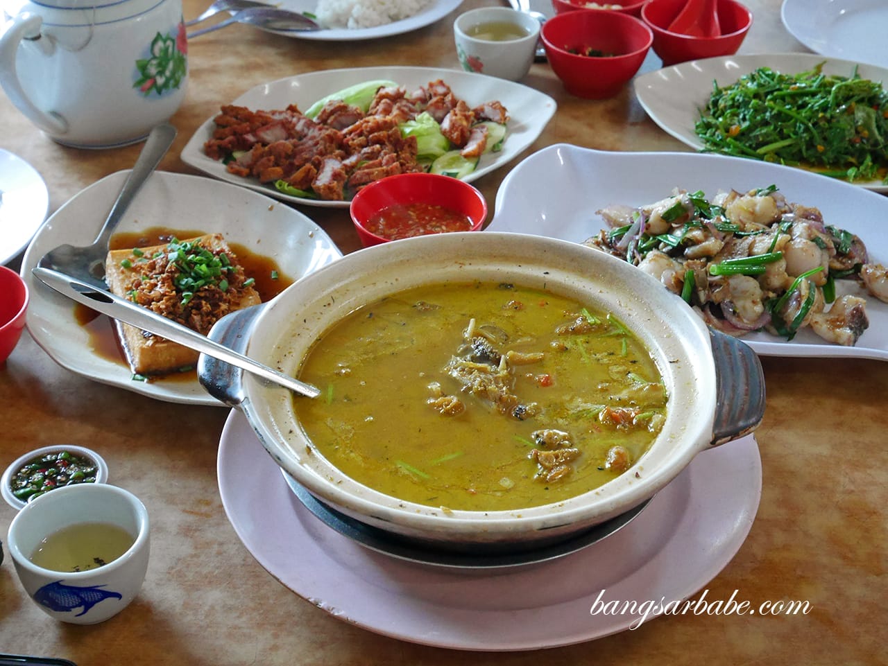lunar-new-year-2025-food-menu-robert-m-sisco